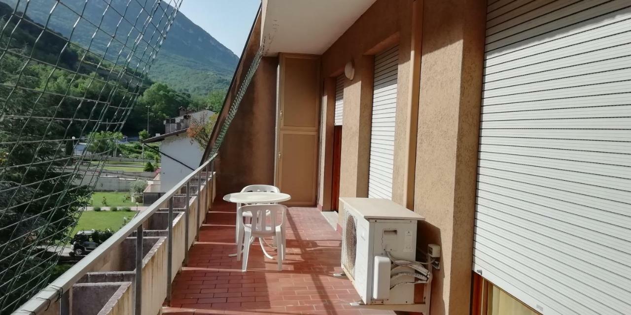 Madonna Di Frasassi - Casa Vacanze Apartman Genga  Kültér fotó